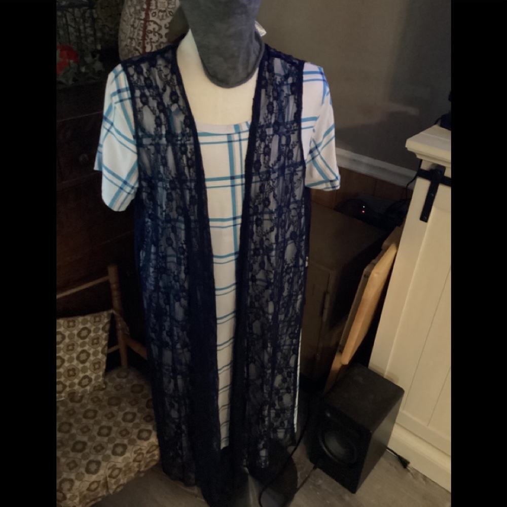 LuLaRoe Joy Lace Vest-Navy, XL